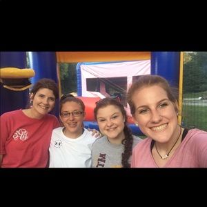 Meet your Posher, Haley